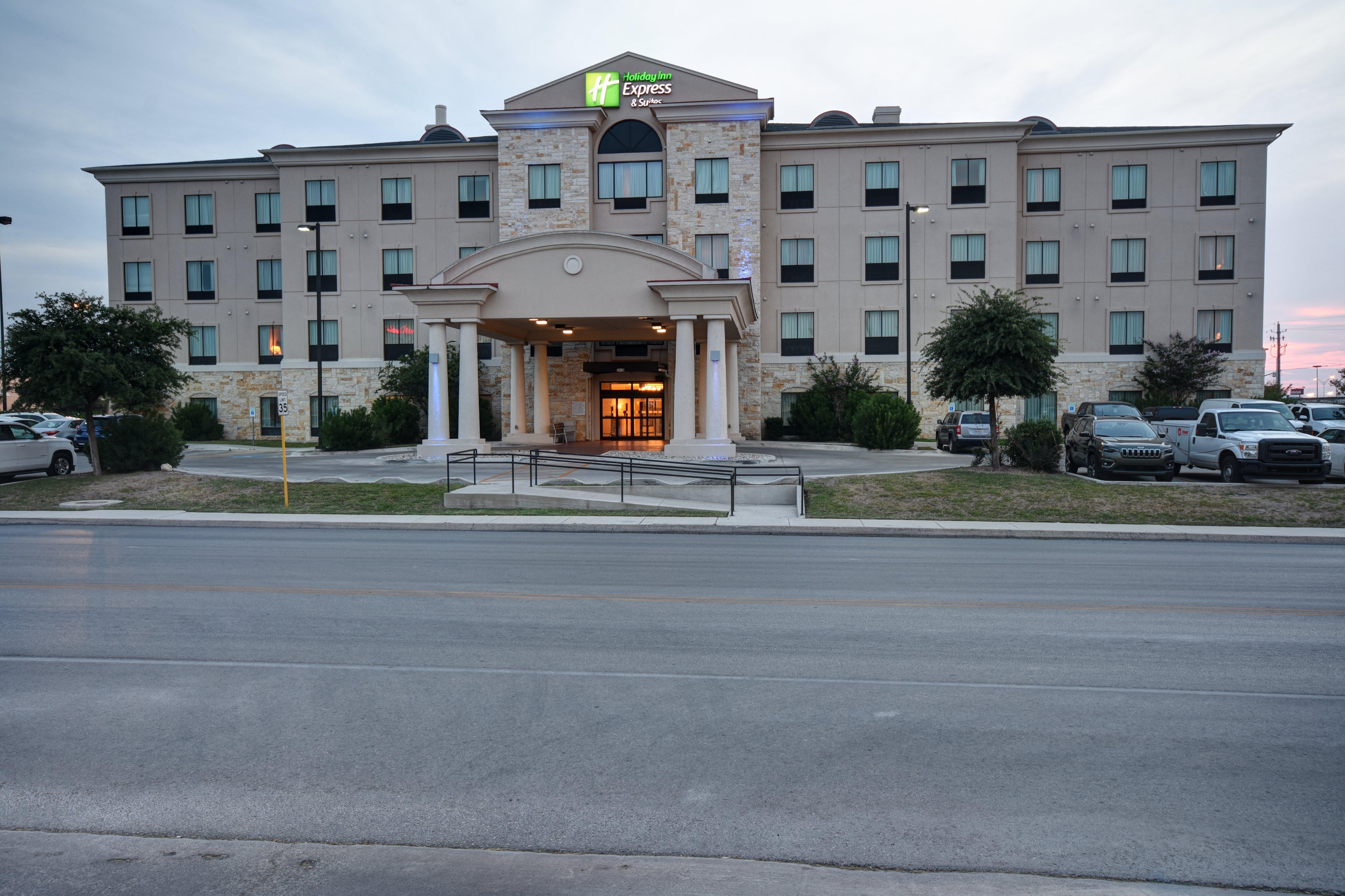 Holiday Inn Express & Suites Del Rio By Ihg Eksteriør billede