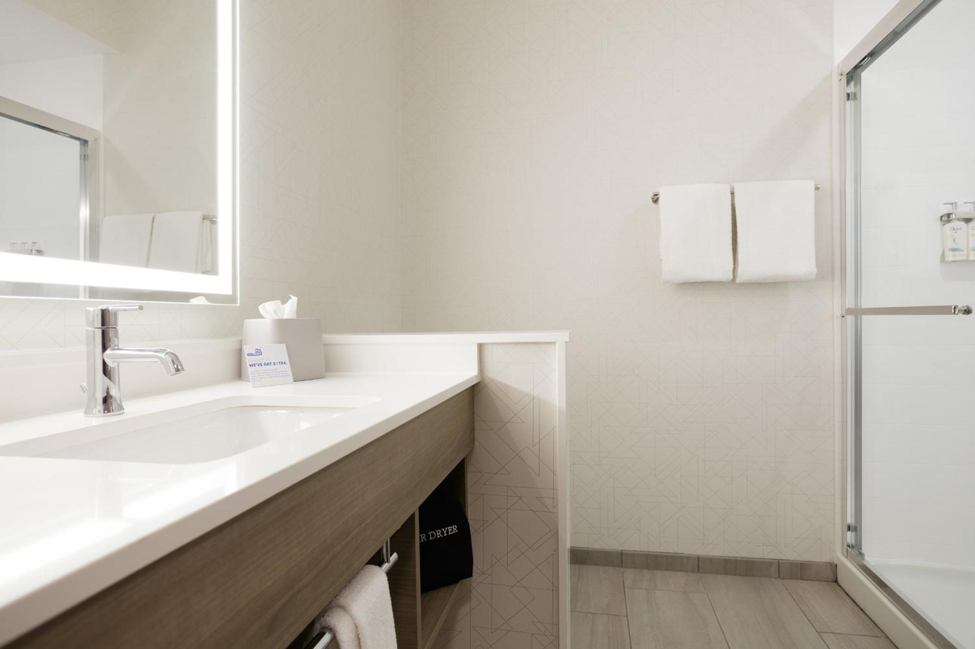 Holiday Inn Express & Suites Del Rio By Ihg Eksteriør billede