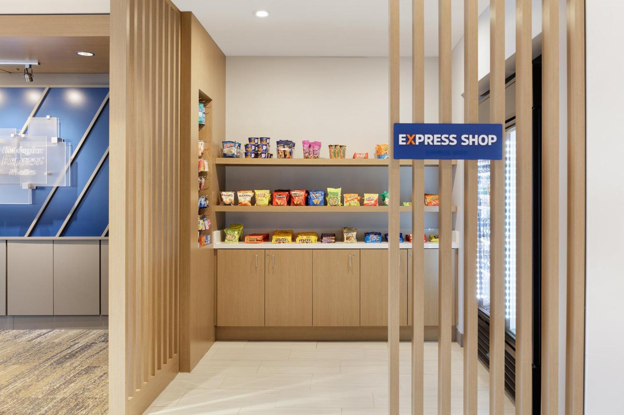 Holiday Inn Express & Suites Del Rio By Ihg Eksteriør billede