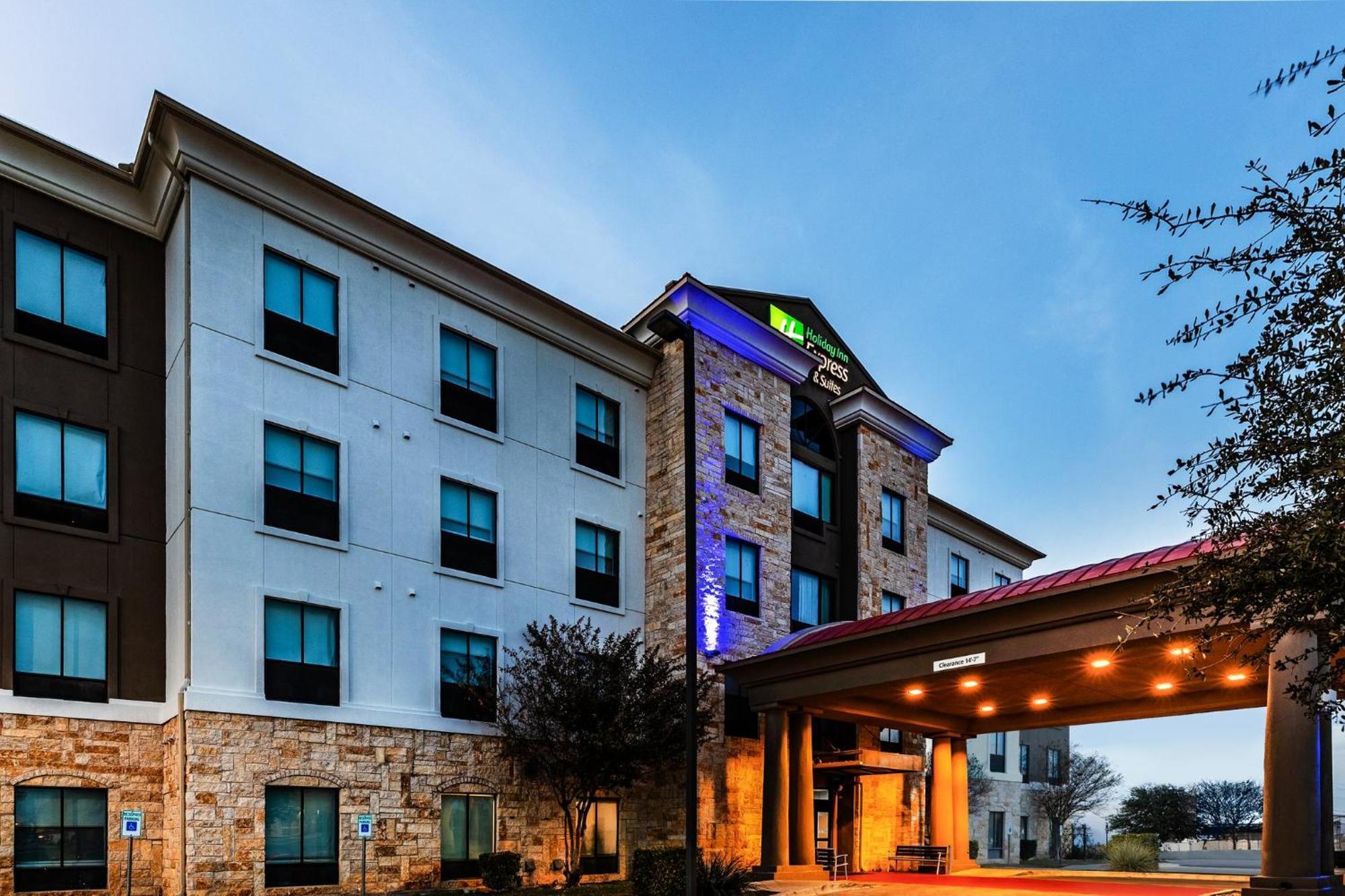 Holiday Inn Express & Suites Del Rio By Ihg Eksteriør billede