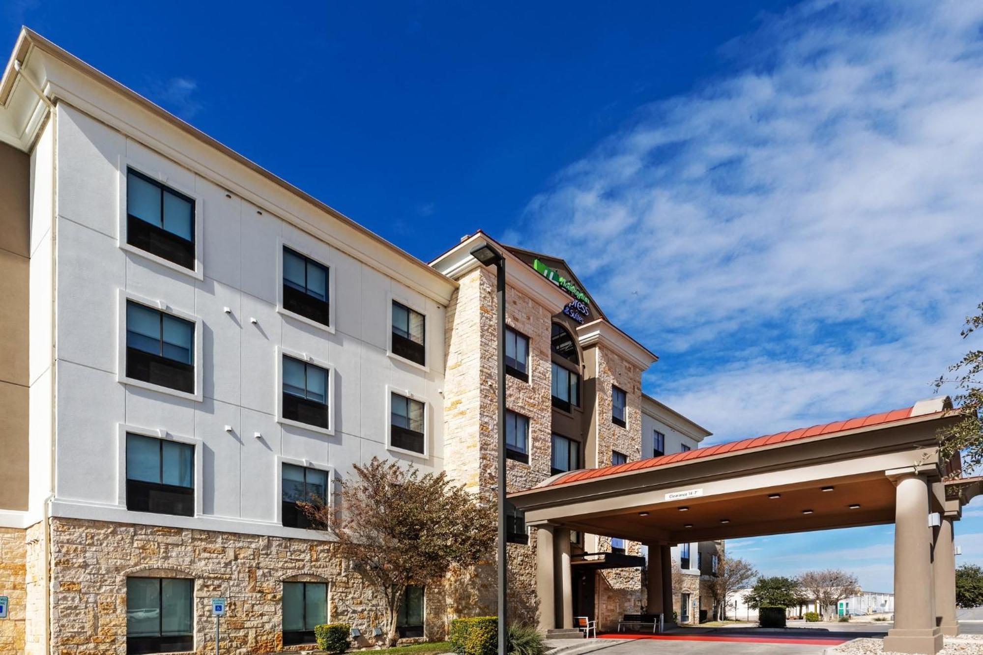 Holiday Inn Express & Suites Del Rio By Ihg Eksteriør billede